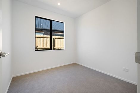 Photo of property in 4 Borthwick Street, Belfast, Christchurch, 8051