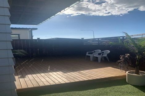 Photo of property in 10 Bliss Court, Takanini, 2110