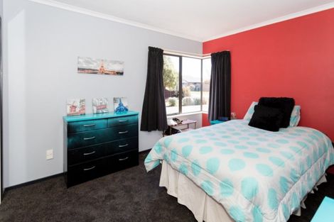 Photo of property in 9 Campion Place, Rolleston, 7614