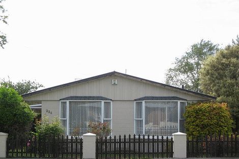 Photo of property in 224 Grimseys Road, Redwood, Christchurch, 8051