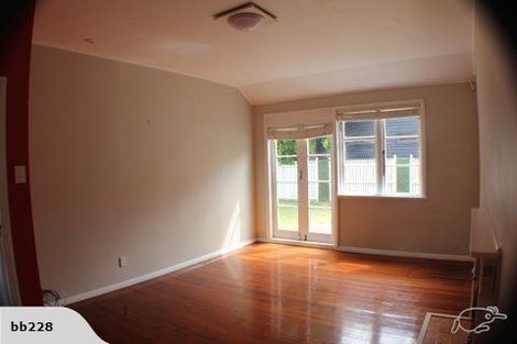 Photo of property in 228 Hurstmere Road, Takapuna, Auckland, 0622