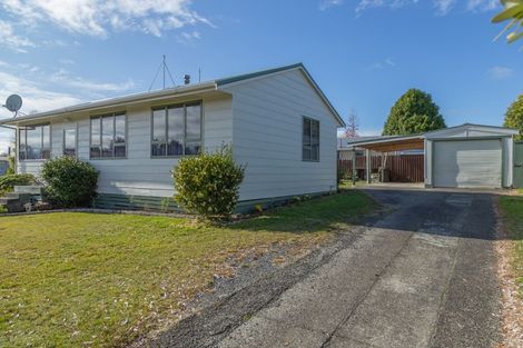 Photo of property in 17 Runuku Grove, Turangi, 3334