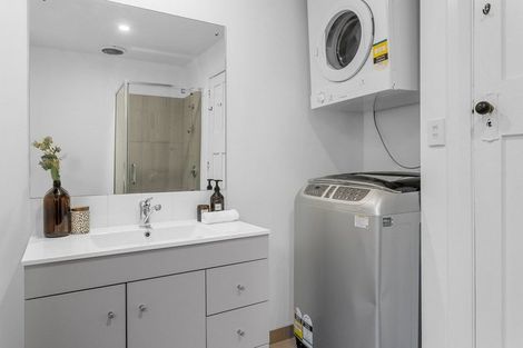 Photo of property in 42 Mersey Street, St Albans, Christchurch, 8014