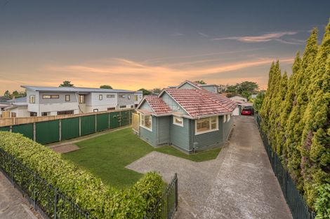 Photo of property in 372 Cobham Drive, Hillcrest, Hamilton, 3216