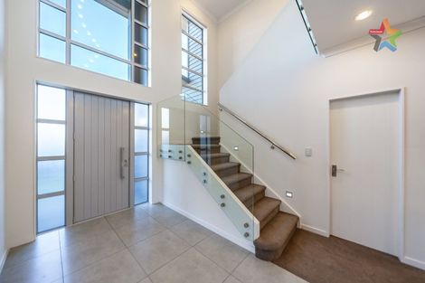 Photo of property in 60 Whites Line West, Woburn, Lower Hutt, 5010