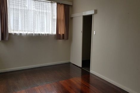 Photo of property in 160 Tiro Tiro Road, Levin, 5510