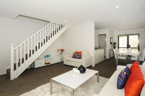 Photo of property in 4/25 Hollies Crescent, Johnsonville, Wellington, 6037