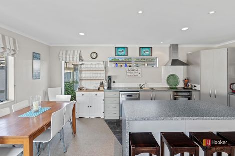 Photo of property in 10a Dillon Street, Waihi Beach, 3611