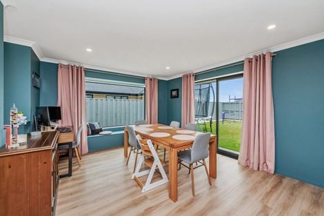 Photo of property in 6 Lady Isaac Drive, Rolleston, 7615