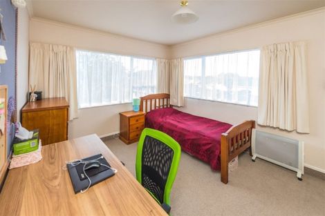 Photo of property in 6 Hampton Place, Springvale, Whanganui, 4501