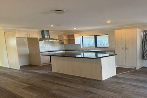 Photo of property in 12 Dolphin Street, Pakuranga, Auckland, 2010
