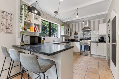 Photo of property in 76 Iles Road, Lynmore, Rotorua, 3010