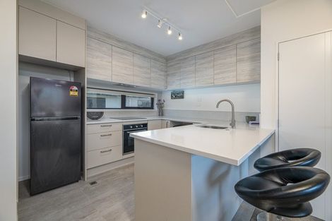 Photo of property in 6/43b Waimumu Road, Massey, Auckland, 0614