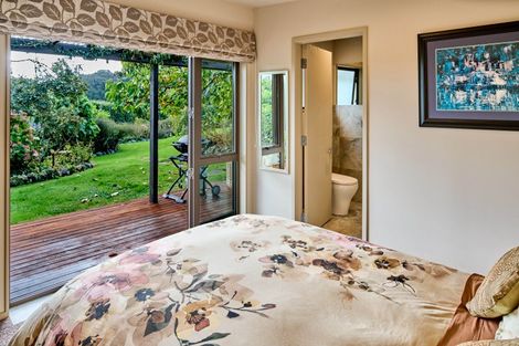 Photo of property in 46 Corbetts Road, Manakau, Otaki, 5583