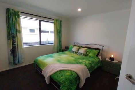 Photo of property in 10 Sophora Place, Papamoa Beach, Papamoa, 3118