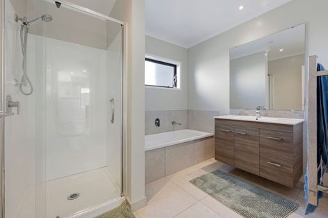 Photo of property in 180 Hobsonville Point Road, Hobsonville, Auckland, 0616