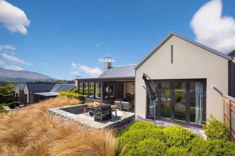 Photo of property in 6 Ogilvie Lane, Arrowtown, Queenstown, 9371