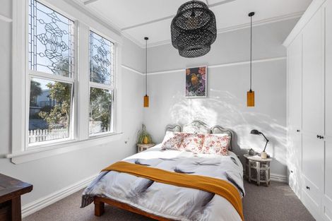 Photo of property in 36 Belt Road, Moturoa, New Plymouth, 4310