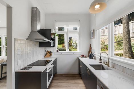 Photo of property in 15 Northview Crescent, Belleknowes, Dunedin, 9011