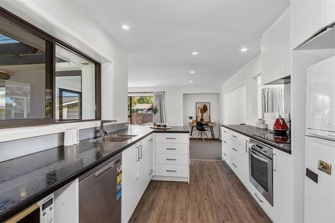 Photo of property in 33 Bethel Crescent, Bishopdale, Christchurch, 8053