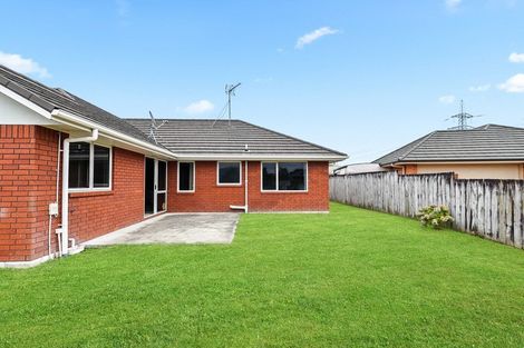 Photo of property in 37 Nottingham Drive, Hamilton East, Hamilton, 3216