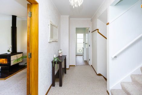 Photo of property in 108 California Drive, Totara Park, Upper Hutt, 5018