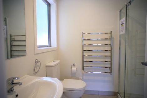 Photo of property in 41b Collins Avenue, Tawa, Wellington, 5028