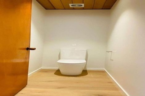 Photo of property in 2/6 Cresta Avenue, Beach Haven, Auckland, 0626