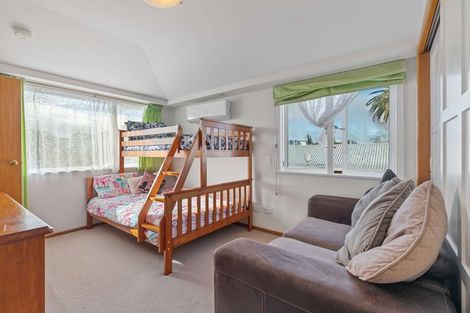 Photo of property in 51 Great South Road, Manurewa, Auckland, 2102