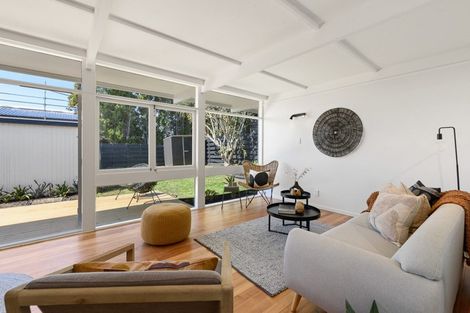 Photo of property in 3/340 Te Atatu Road, Te Atatu South, Auckland, 0610