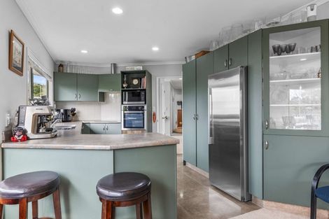 Photo of property in 173 Govett Avenue, Frankleigh Park, New Plymouth, 4310