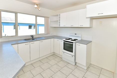 Photo of property in 36a Charlotte Street, Stanmore Bay, Whangaparaoa, 0932