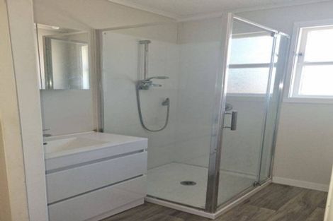 Photo of property in 38 Miro Street, Castlecliff, Whanganui, 4501