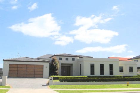 Photo of property in 8 Bermuda Drive, Papamoa Beach, Papamoa, 3118