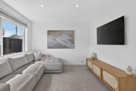 Photo of property in 2/21a Domain Terrace, Spreydon, Christchurch, 8024