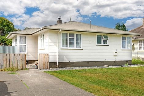 Photo of property in 27 Taruheru Crescent, Mangapapa, Gisborne, 4010
