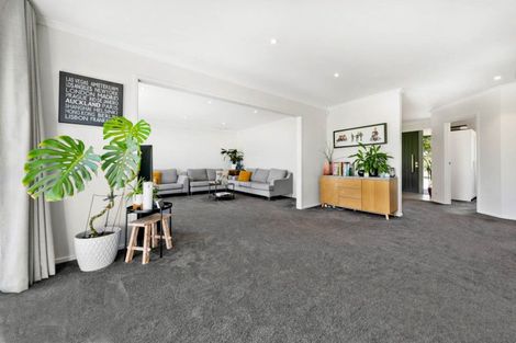 Photo of property in 9 Fitzgerald Road, Drury, 2113