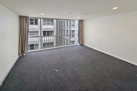 Photo of property in Terrace Heights Apartments, 2/163p The Terrace, Wellington Central, Wellington, 6011