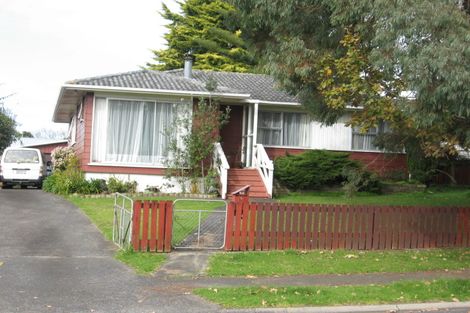 Photo of property in 6 Solo Place, Manurewa, Auckland, 2102