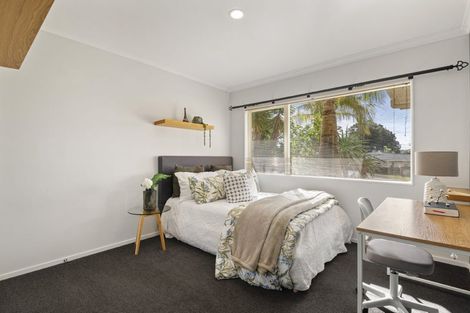 Photo of property in 7 Louvain Place, Greenhithe, Auckland, 0632