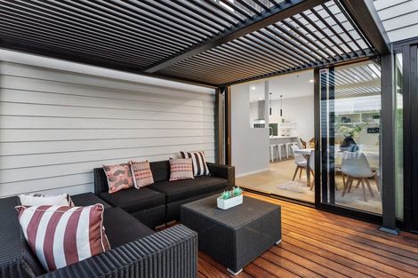 Photo of property in 4 Livingstone Street, Milford, Auckland, 0620