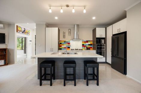 Photo of property in 2 Viking Lane, Flagstaff, Hamilton, 3210