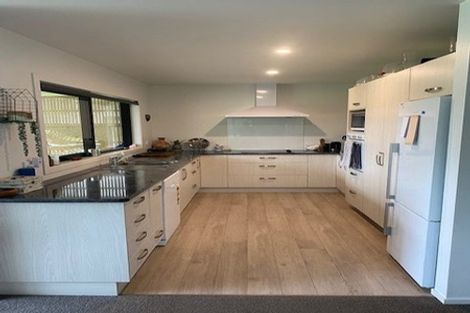 Photo of property in 19 Pohutukawa Drive, Cable Bay, 0420