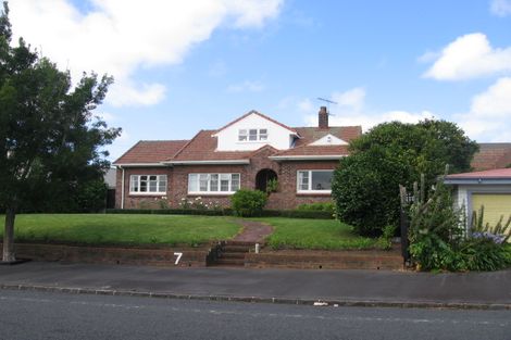 Photo of property in 7 Otahuri Crescent, Greenlane, Auckland, 1051