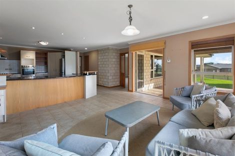 Photo of property in 23 Athenree Heights, Athenree, Katikati, 3177