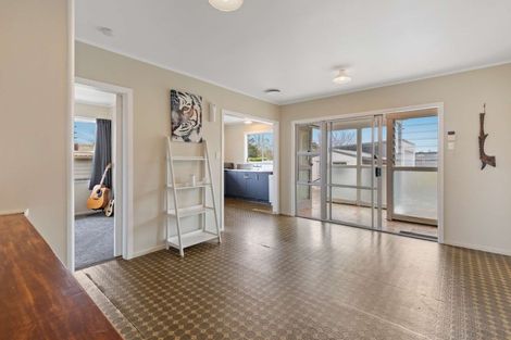 Photo of property in 446 Raikes Avenue, Te Awamutu, 3800