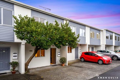 Photo of property in 5/218 Captain Springs Road, Onehunga, Auckland, 1061