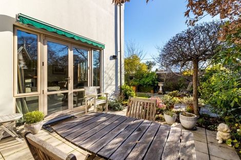 Photo of property in 49 Weka Street, Fendalton, Christchurch, 8041