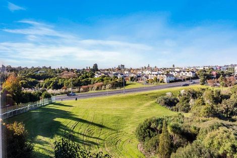 Photo of property in 4/47a Huntington Drive, Huntington Park, Auckland, 2013