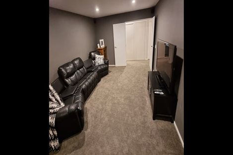 Photo of property in 4 Nestling Place, Rolleston, 7615